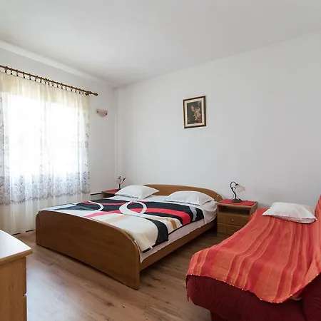 Alana Apartamento Supetar