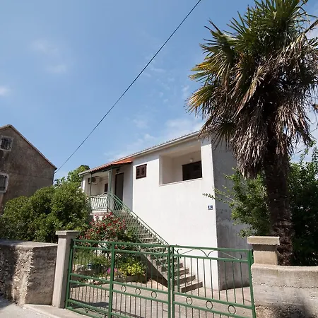 Alana San Pietro di Brazza